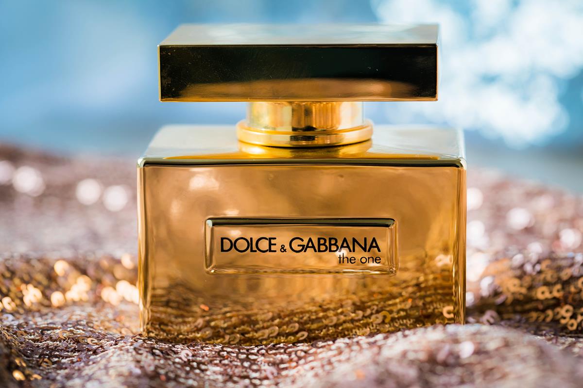Top 7 iconic fragrances that women love!