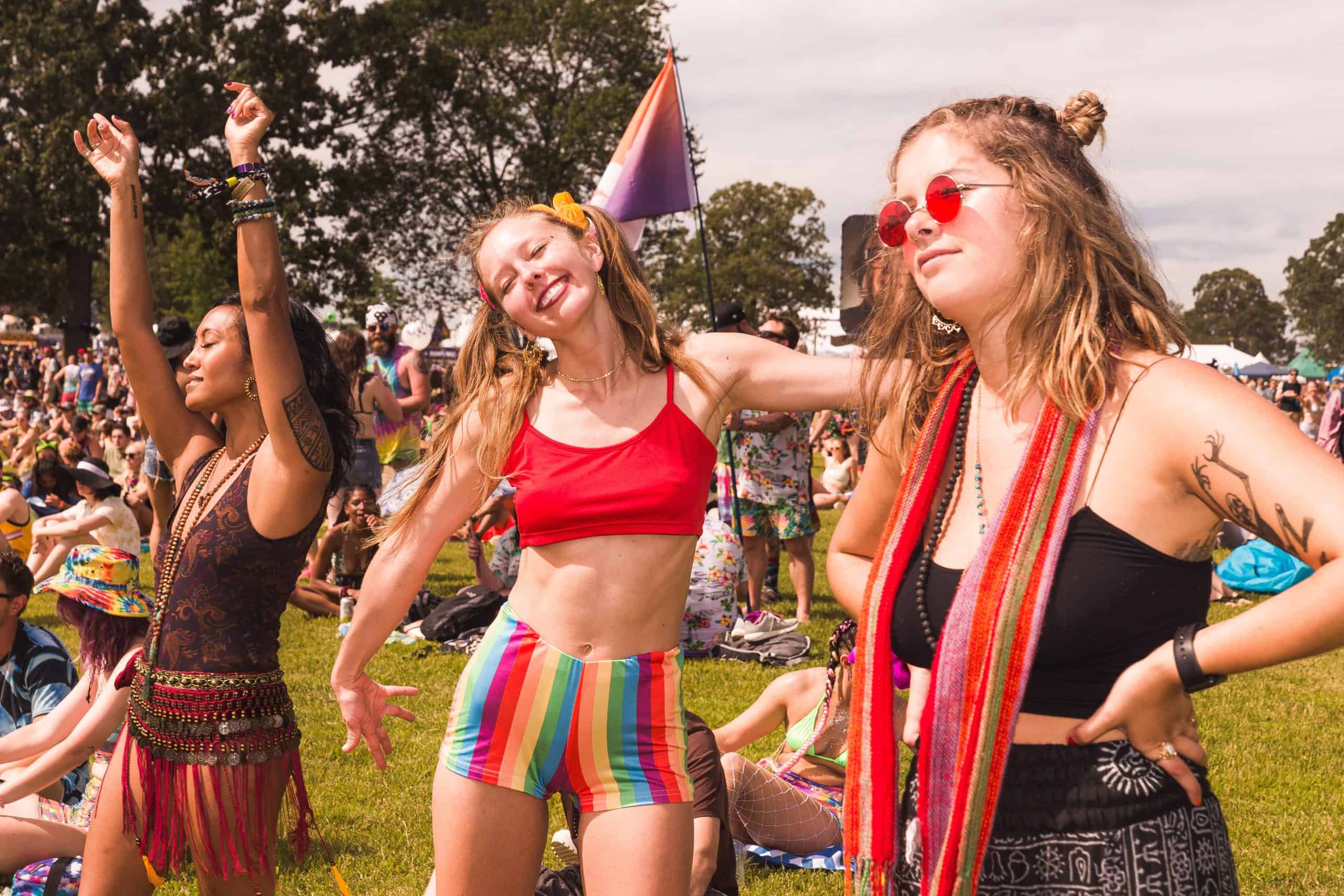 8 ITEMS THAT WILL IMPROVE YOUR RAVE FESTIVAL EXPERIENCE