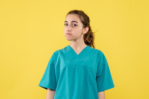 Are Long Sleeve Scrubs the Best Choice for Healthcare Professionals?